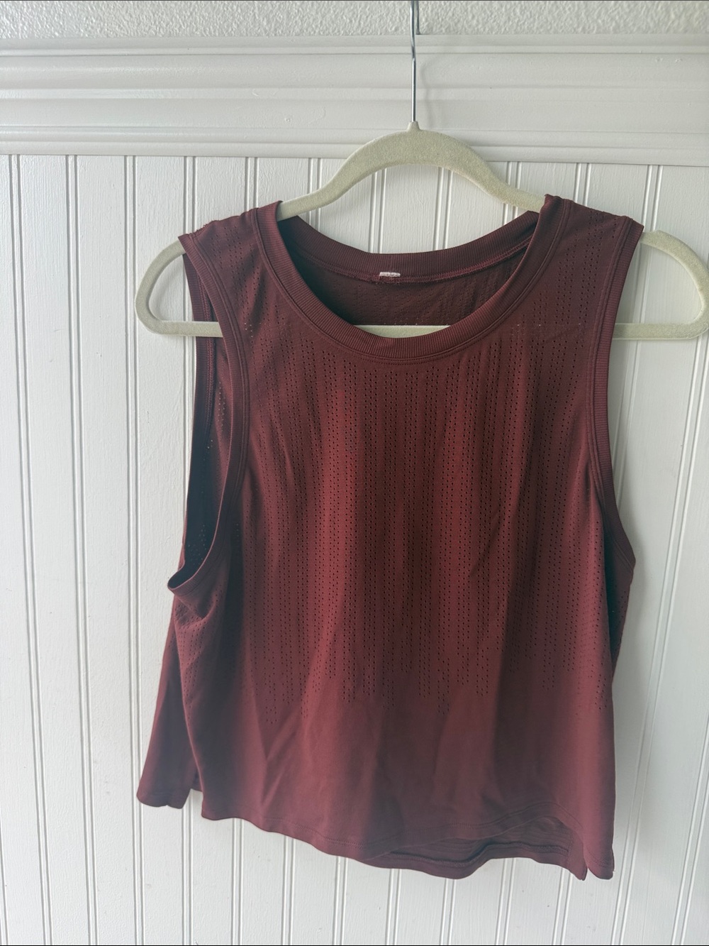 Lululemon Sleeveless Mesh Workout Tank Top - Deep Burgundy